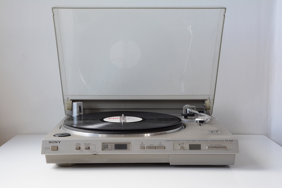 Sony PS-636 Turntable  			